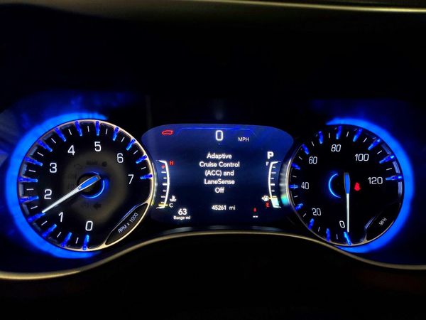 2025 CHRYSLER PACIFICA Select — ODOM