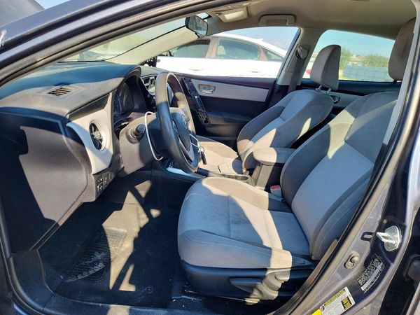 2017 TOYOTA COROLLA
