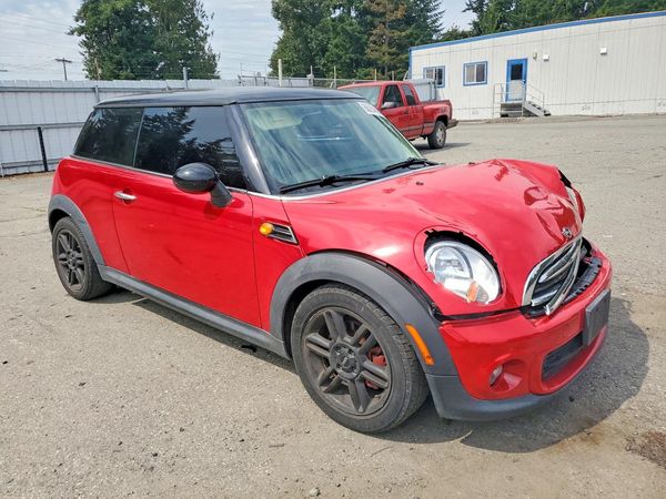 2012 MINI COOPER