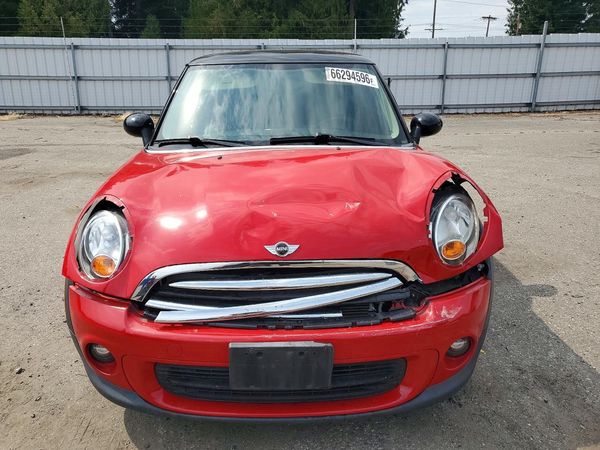 2012 MINI COOPER