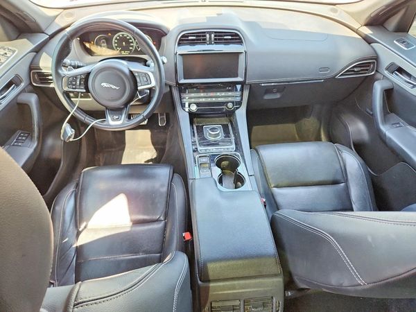 2017 JAGUAR F-PACE S