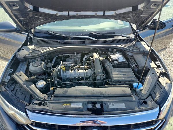 2019 VOLKSWAGEN JETTA S, SE, R-Line