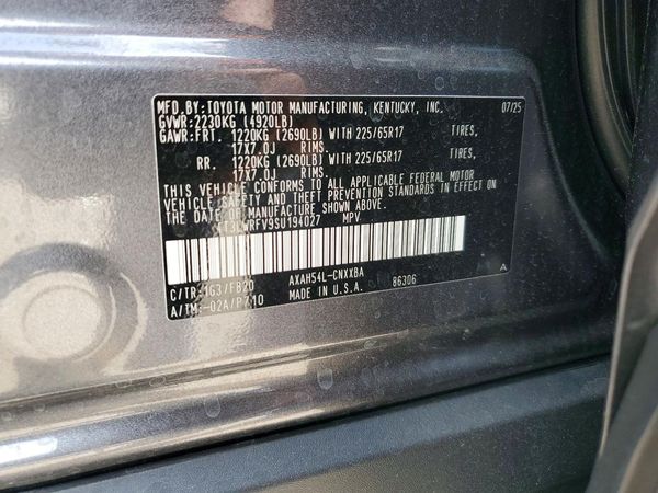 2025 TOYOTA RAV4 LE