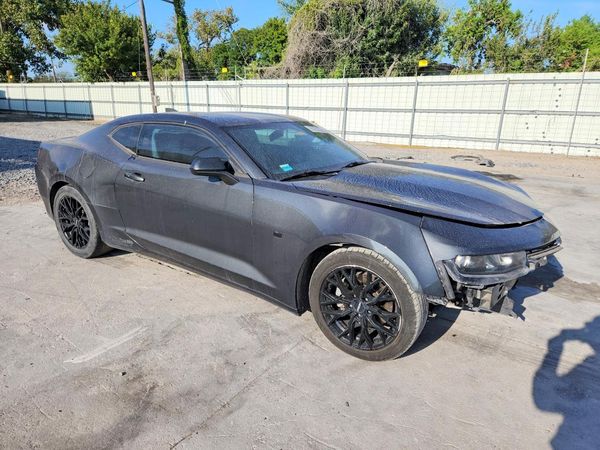 2016 CHEVROLET CAMARO 1LT