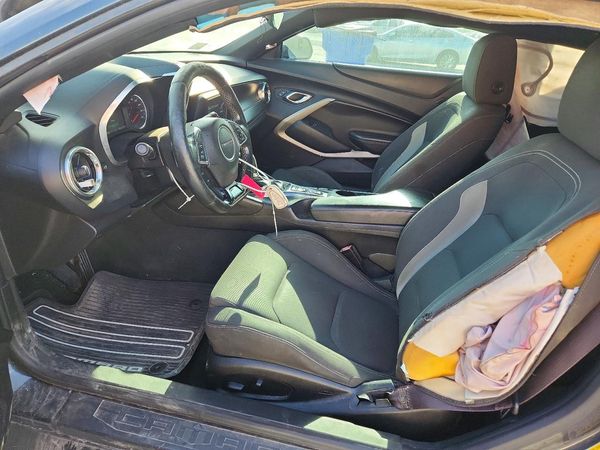 2016 CHEVROLET CAMARO 1LT