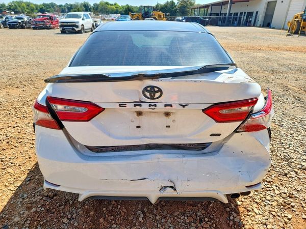 2018 TOYOTA CAMRY L/LE/SE/XLE