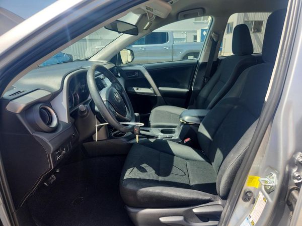 2016 TOYOTA RAV4 LE (X Grade)