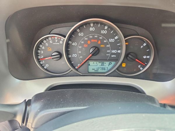 2016 TOYOTA RAV4 LE (X Grade)