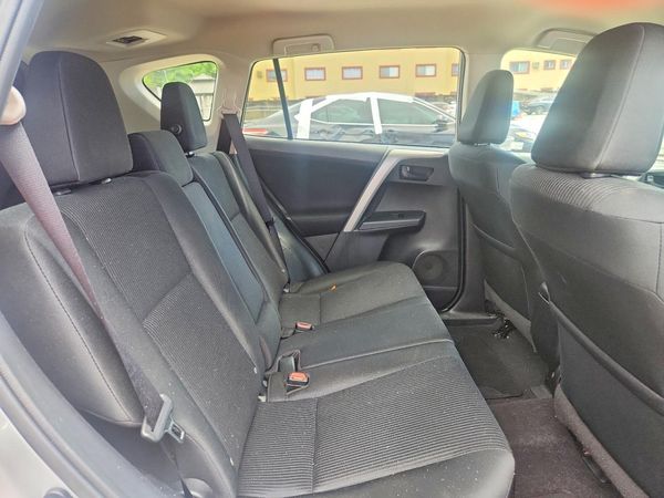 2016 TOYOTA RAV4 LE (X Grade)
