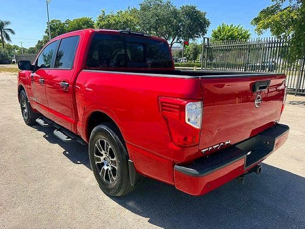 2022 NISSAN TITAN