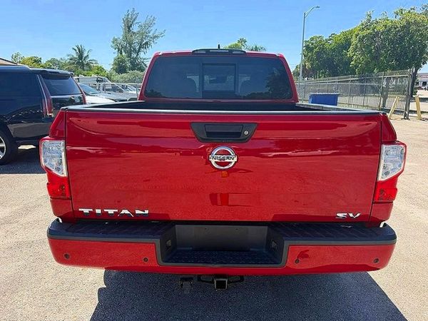 2022 NISSAN TITAN