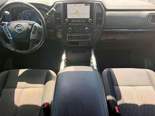 2022 NISSAN TITAN