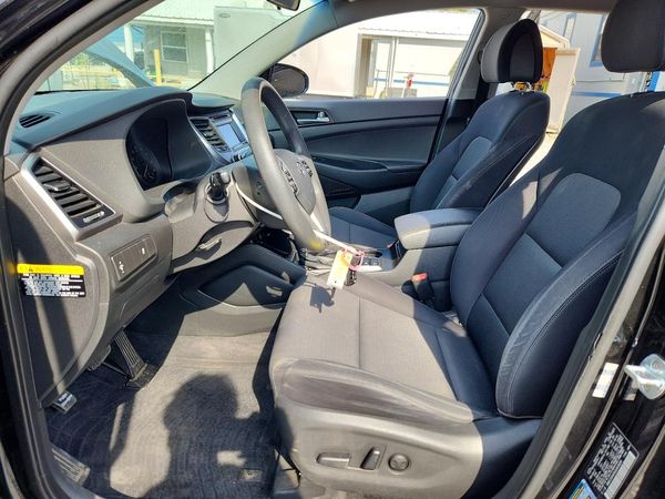 2017 HYUNDAI TUCSON