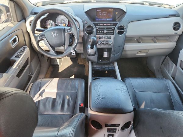 2013 HONDA PILOT LX — CKPT