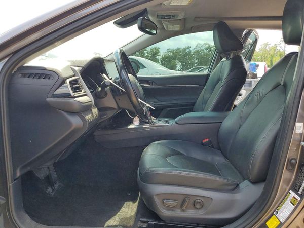 2022 TOYOTA CAMRY