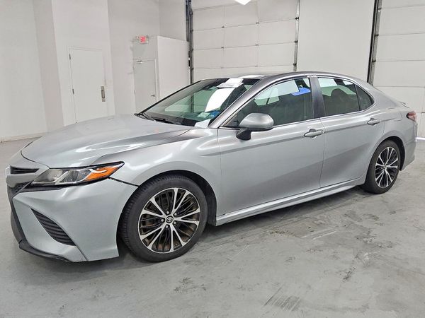 2018 TOYOTA CAMRY — DSFA — Front 3/4