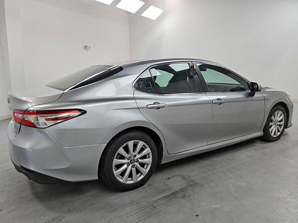 2018 TOYOTA CAMRY L/LE/SE/XLE