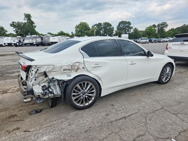 2019 INFINITI Q50