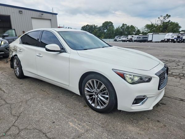 2019 INFINITI Q50