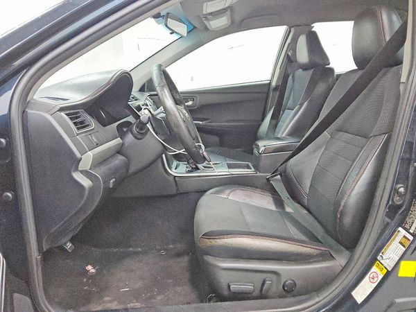 2016 TOYOTA CAMRY — DENT