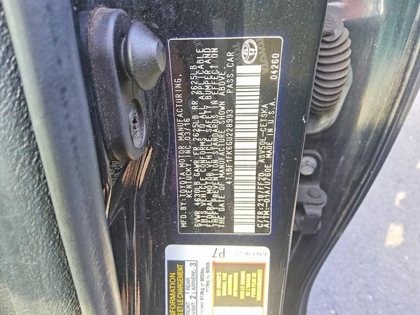 2016 TOYOTA CAMRY — VINS