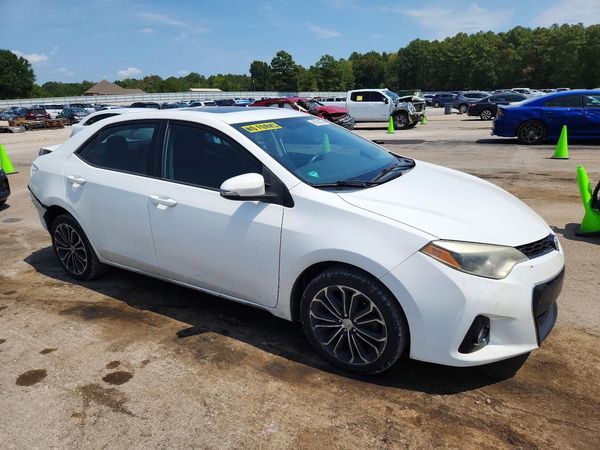 2016 TOYOTA COROLLA