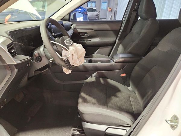 2025 NISSAN KICKS S — DENT