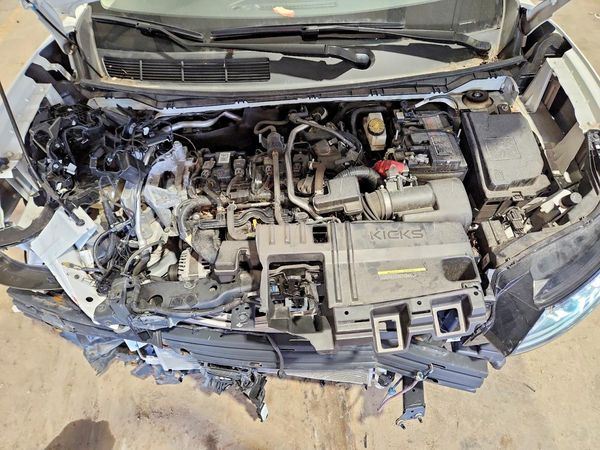 2025 NISSAN KICKS S — Engine bay