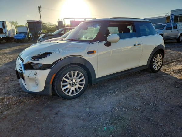 2015 MINI COOPER