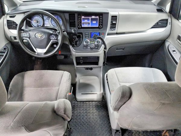 2020 TOYOTA SIENNA D grade — CKPT