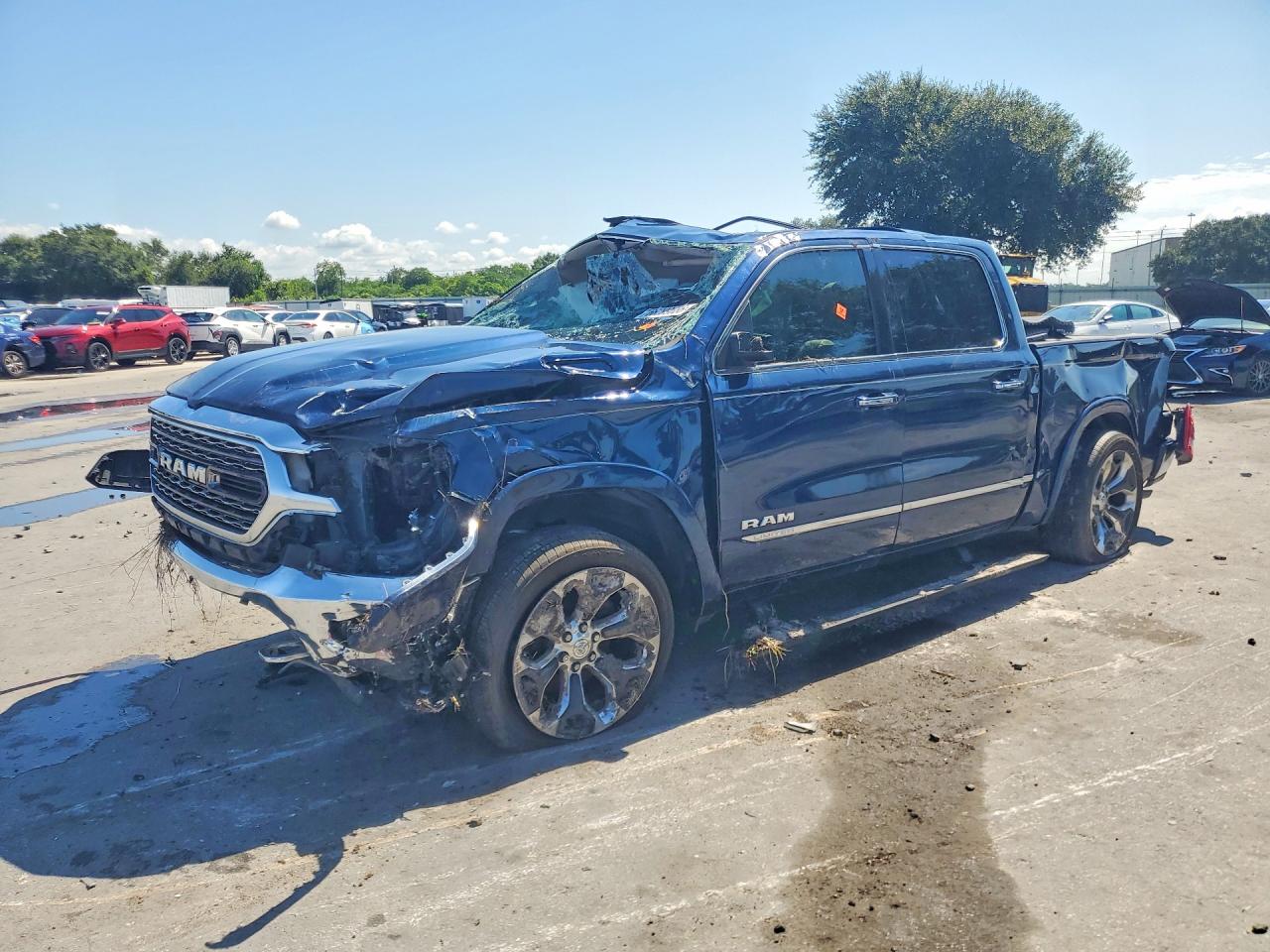 2019 RAM 1500 LIMITED CREW CAB 4X4