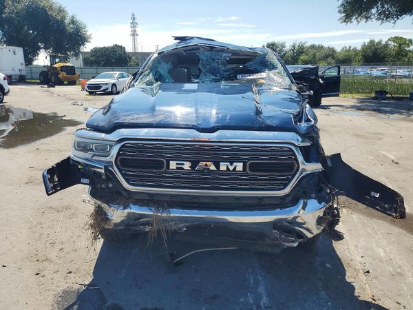 2019 RAM 1500 LIMITED CREW CAB 4X4