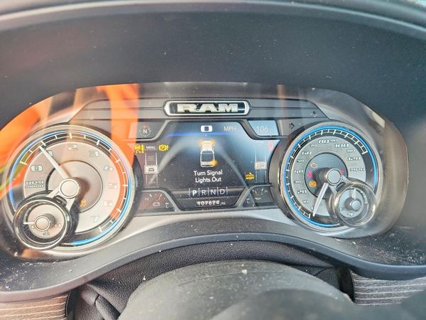 2019 RAM 1500 LIMITED CREW CAB 4X4