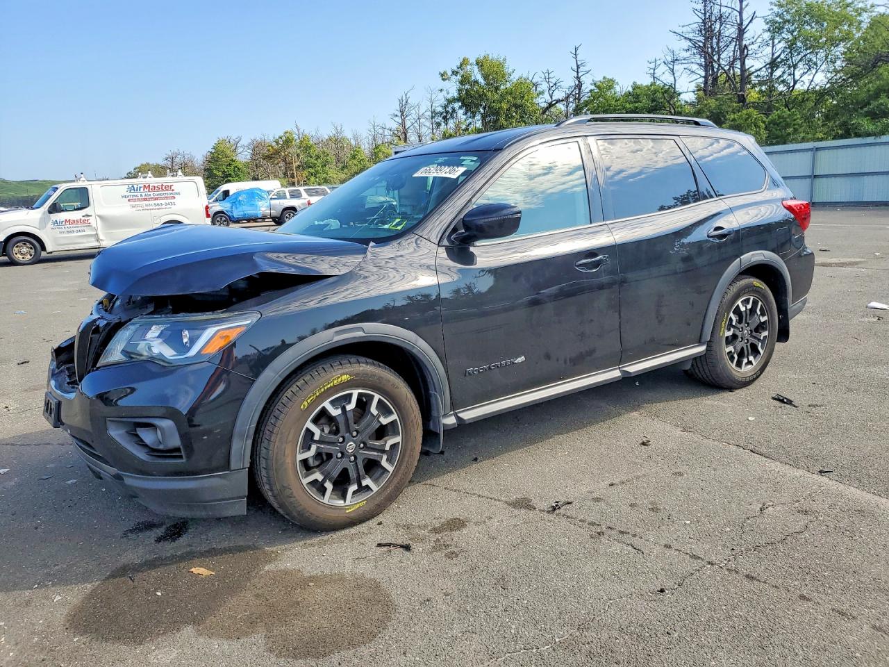 2020 NISSAN PATHFINDER SV