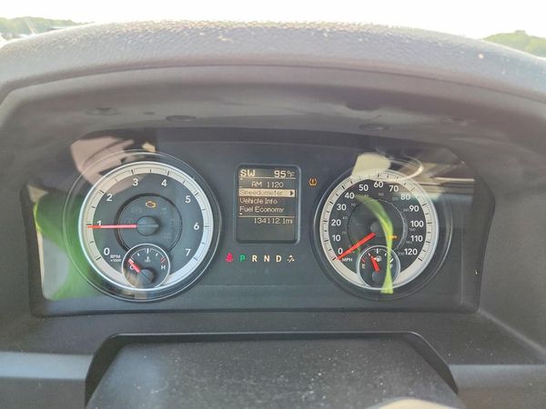 2014 RAM 1500 SLT