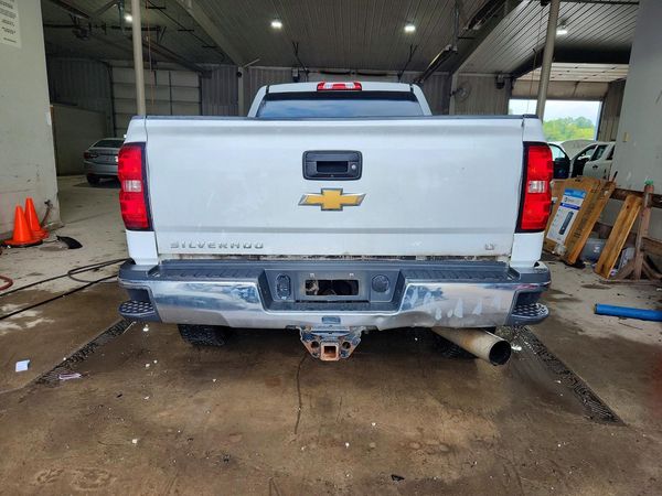 2017 CHEVROLET SILVERADO LT