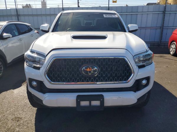 2019 TOYOTA TACOMA SR5