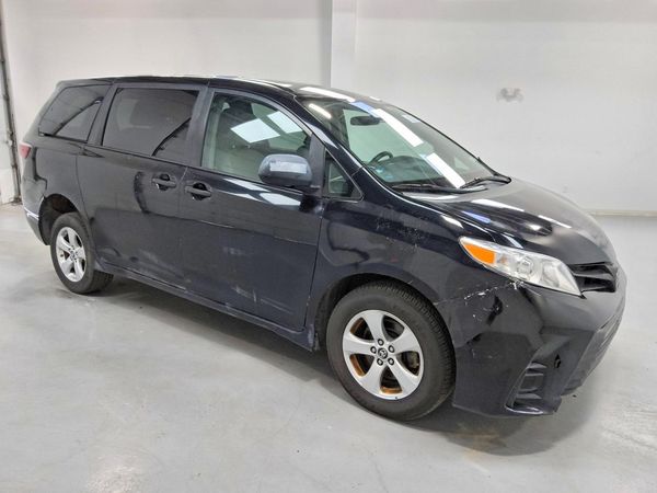 2019 TOYOTA SIENNA L — Passenger 3/4