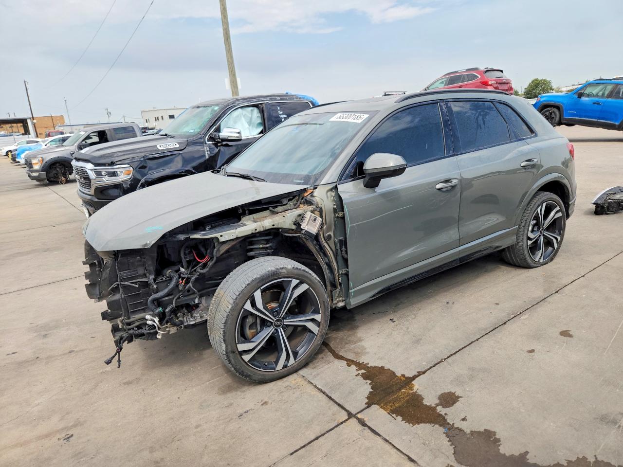 2023 AUDI Q3