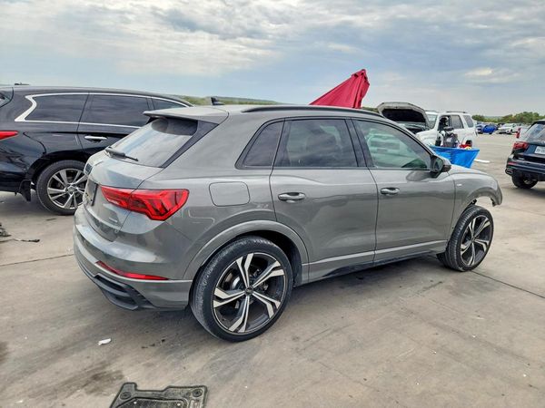 2023 AUDI Q3