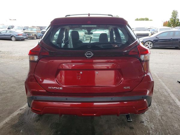 2022 NISSAN KICKS