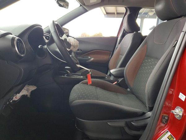 2022 NISSAN KICKS