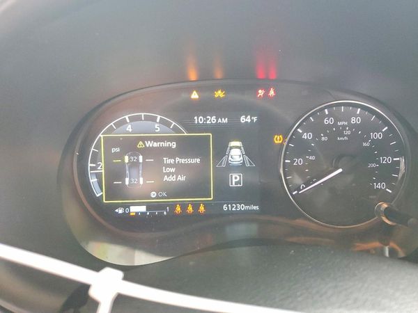 2022 NISSAN KICKS