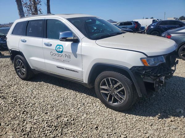 2019 JEEP GRAND CHEROKEE — Passenger 3/4