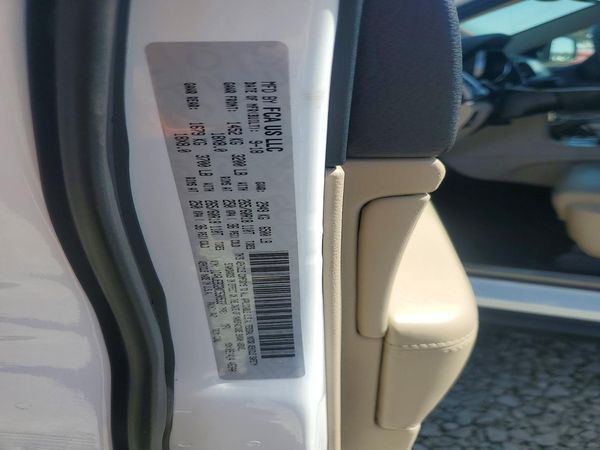 2019 JEEP GRAND CHEROKEE — VINS
