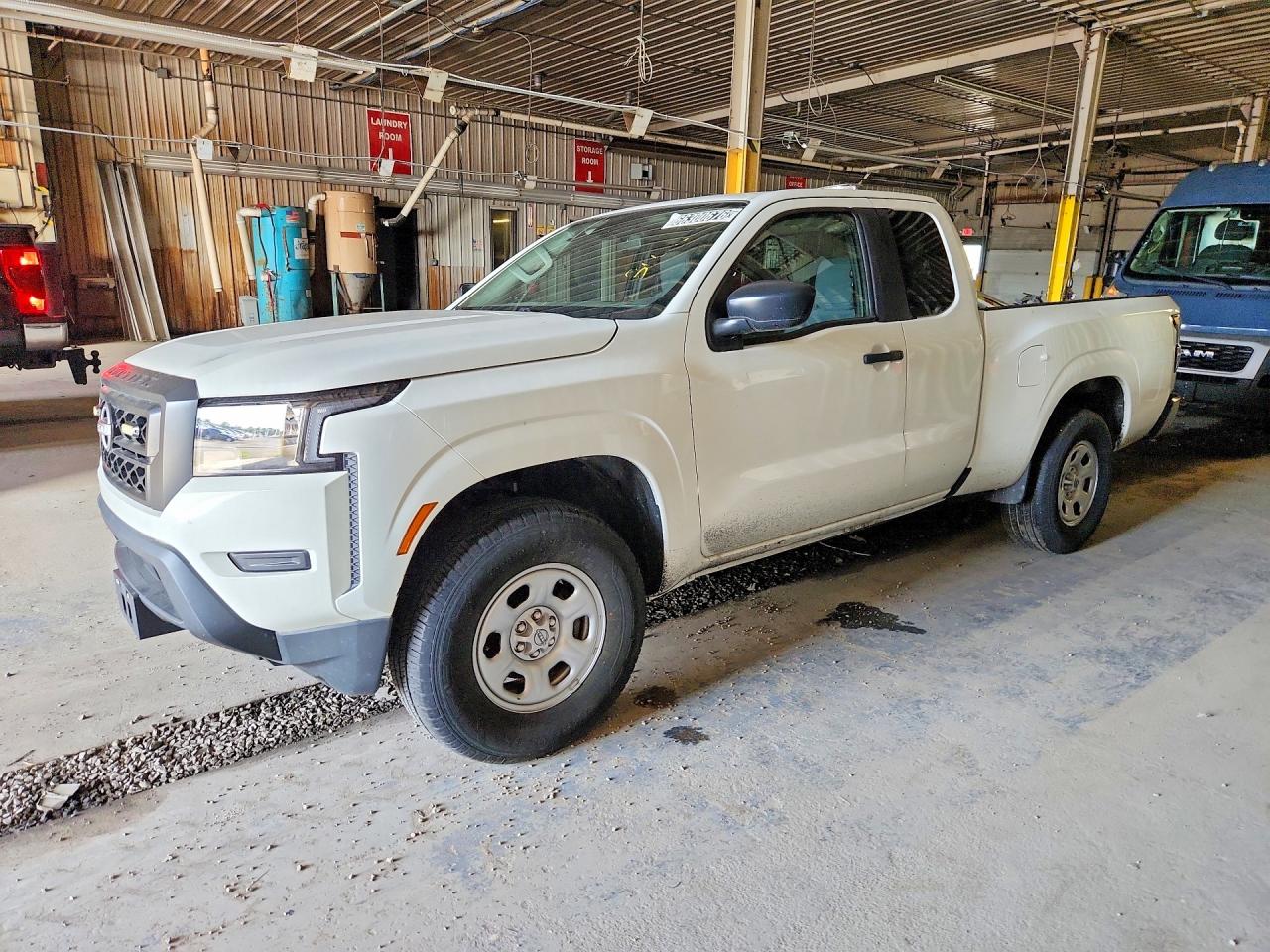 2024 NISSAN FRONTIER