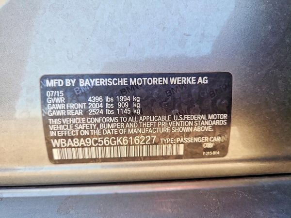 2016 BMW 320