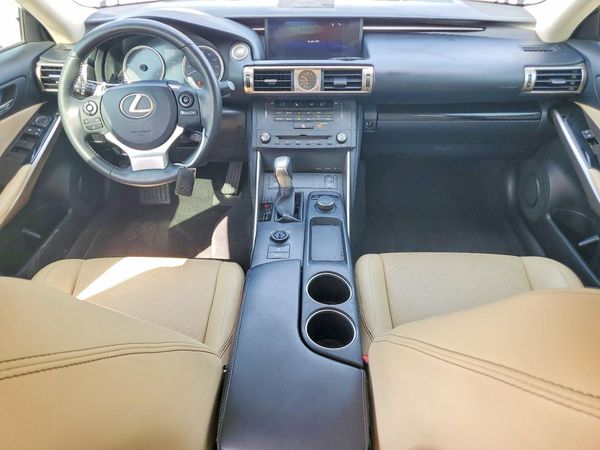 2015 LEXUS IS