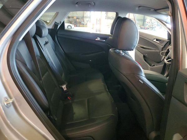 2021 HYUNDAI TUCSON