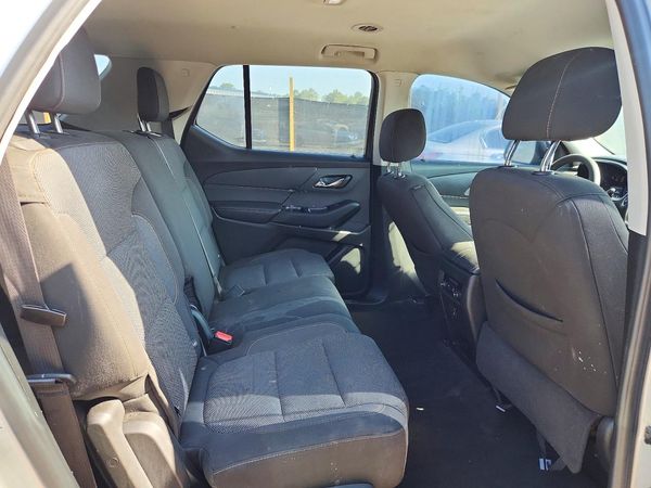 2018 CHEVROLET TRAVERSE LS